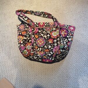 Vera Bradley XL Floral Patterned Tote Bag. Excellent condition. Retired print.